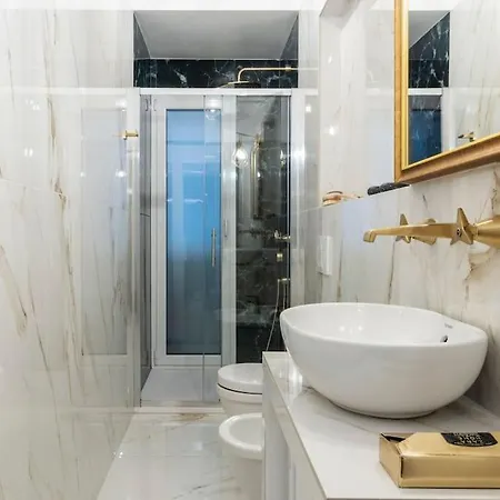 Velasca Flexyrent Aptartment Aircon דירה